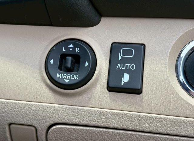 TOYOTA CROWN ROYAL SALOON NAVI PACKAGE full