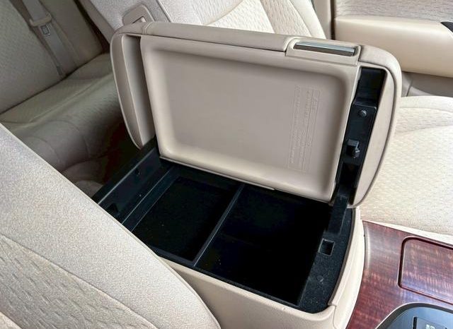 TOYOTA CROWN ROYAL SALOON NAVI PACKAGE full