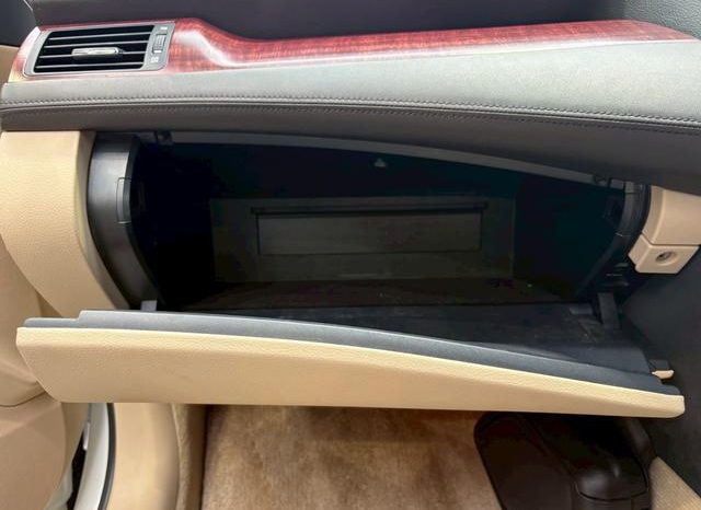 TOYOTA CROWN ROYAL SALOON NAVI PACKAGE full