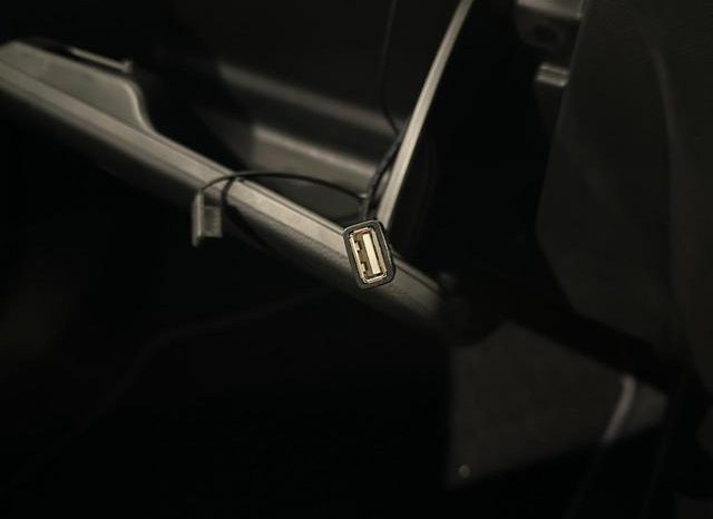 SUZUKI SWIFT RST 2017 full