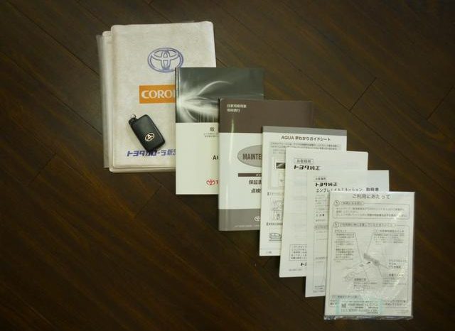 TOYOTA AQUA G 2017 full