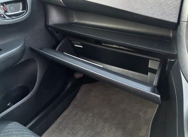 TOYOTA RACTIS G 2010 full