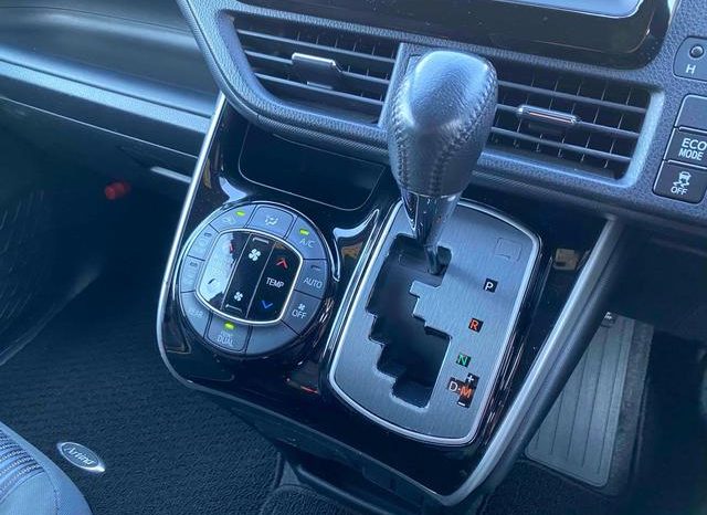 TOYOTA VOXY ZS KIRAMEKI II 2019 full