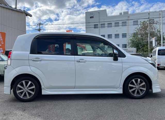 TOYOTA SPADE F 2017 full