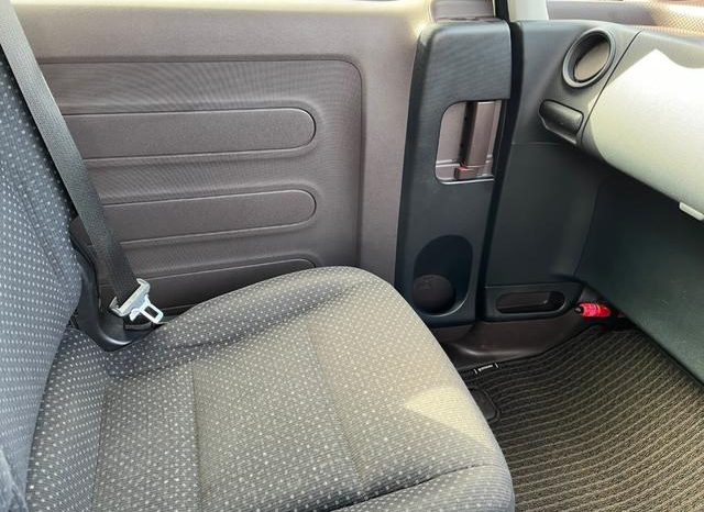 TOYOTA SPADE F 2017 full