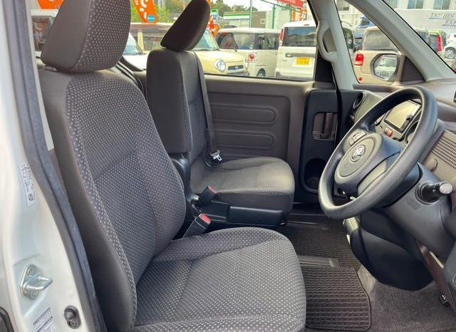 TOYOTA SPADE F 2017 full