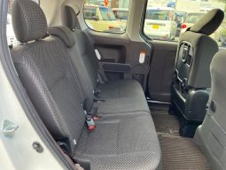 TOYOTA SPADE F 2017 full