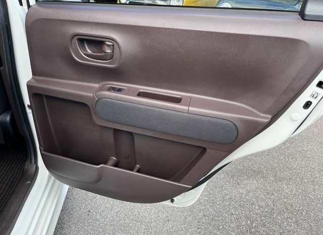 TOYOTA SPADE F 2017 full