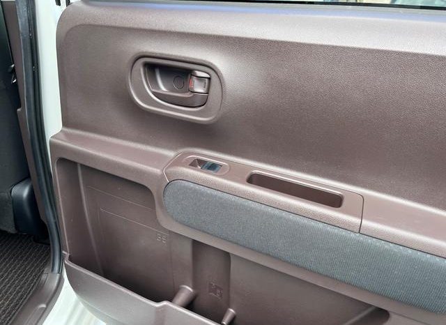 TOYOTA SPADE F 2017 full