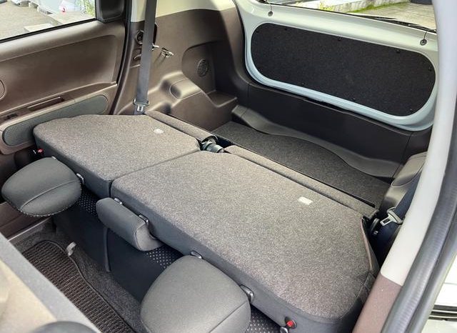 TOYOTA SPADE F 2017 full