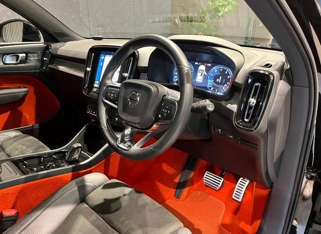 VOLVO XC40 T4 AWD R-DESIGN 2018 full