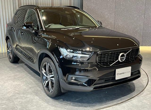 VOLVO XC40 T4 AWD R-DESIGN 2018 full