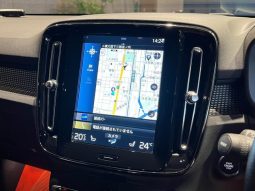 VOLVO XC40 T4 AWD R-DESIGN 2018 full