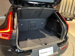 VOLVO XC40 T4 AWD R-DESIGN 2018 full