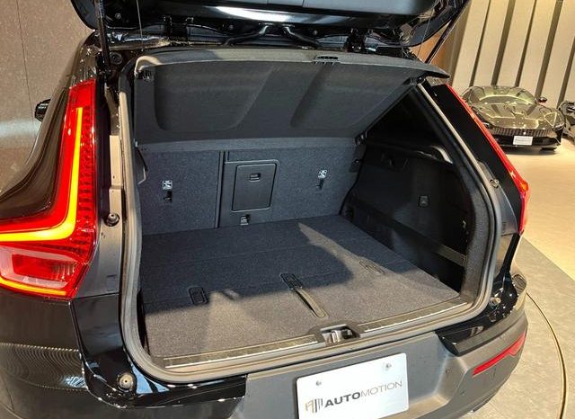 VOLVO XC40 T4 AWD R-DESIGN 2018 full