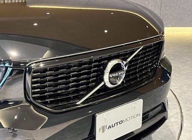 VOLVO XC40 T4 AWD R-DESIGN 2018 full