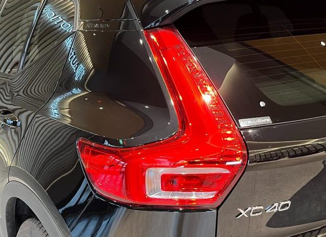 VOLVO XC40 T4 AWD R-DESIGN 2018 full