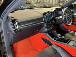 VOLVO XC40 T4 AWD R-DESIGN 2018 full