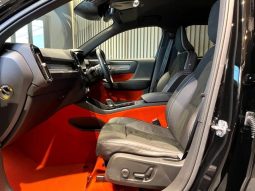 VOLVO XC40 T4 AWD R-DESIGN 2018 full