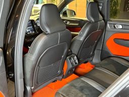 VOLVO XC40 T4 AWD R-DESIGN 2018 full