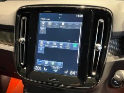 VOLVO XC40 T4 AWD R-DESIGN 2018 full