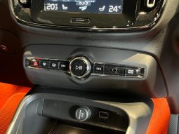 VOLVO XC40 T4 AWD R-DESIGN 2018 full