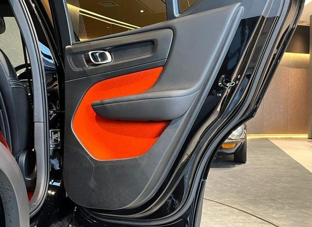 VOLVO XC40 T4 AWD R-DESIGN 2018 full