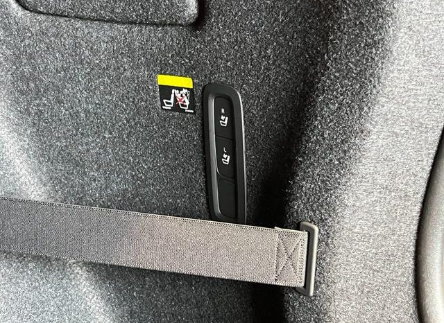 VOLVO XC40 T4 AWD R-DESIGN 2018 full