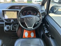 TOYOTA VOXY ZS KIRAMEKI II 2019 full