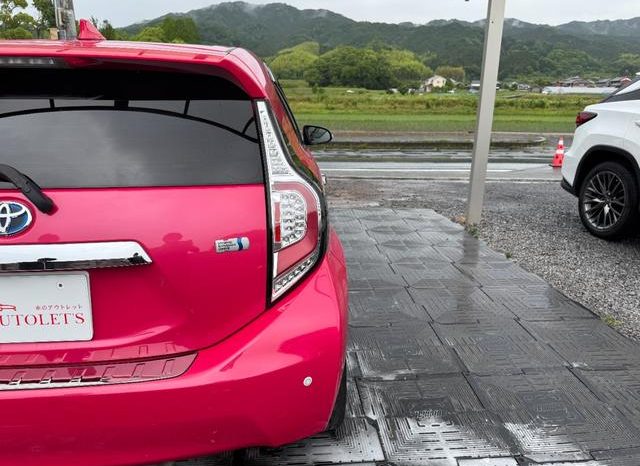 TOYOTA AQUA S 2016 full