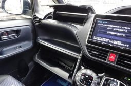 TOYOTA VOXY HYBRID ZS KIRAMEKI II 2017 full