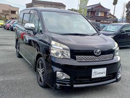 TOYOTA VOXY ZS KIRAMEKI Z 2013 full
