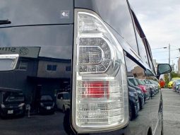 TOYOTA VOXY ZS KIRAMEKI Z 2013 full