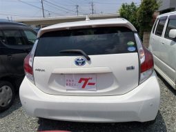 TOYOTA AQUA S 2016 full