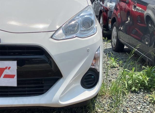 TOYOTA AQUA S 2016 full