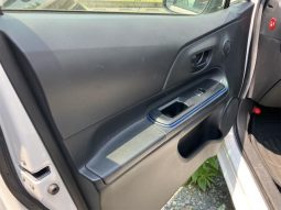 TOYOTA AQUA S 2016 full