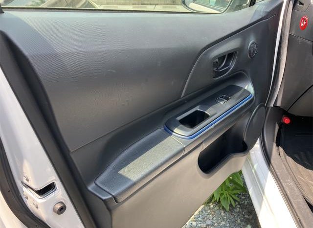 TOYOTA AQUA S 2016 full