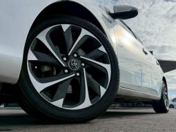 TOYOTA AURIS HYBRID G PACKAGE 2016 full