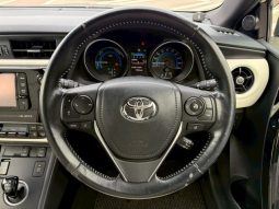 TOYOTA AURIS HYBRID G PACKAGE 2016 full