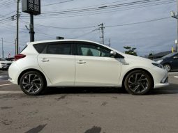 TOYOTA AURIS HYBRID G PACKAGE 2016 full