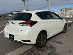 TOYOTA AURIS HYBRID G PACKAGE 2016 full