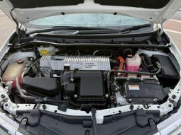 TOYOTA AURIS HYBRID G PACKAGE 2016 full