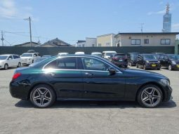 MERCEDES BENZ C-CLASS C200 4MATIC AVANTGARDE AMG LINE 2019 full