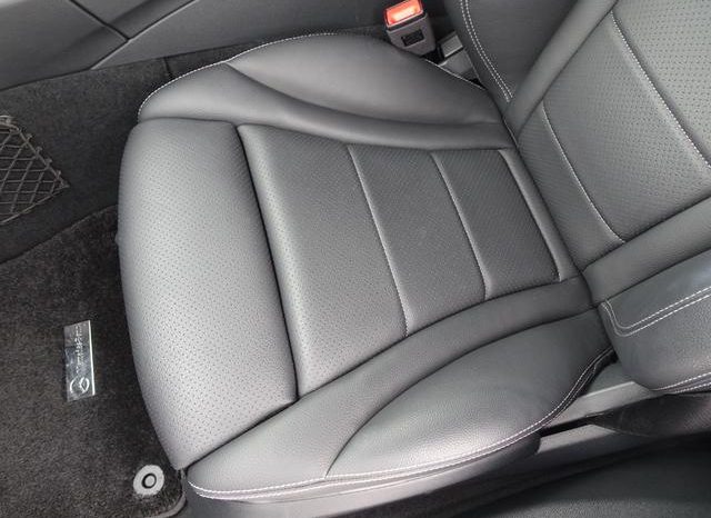 MERCEDES BENZ C-CLASS C200 4MATIC AVANTGARDE AMG LINE 2019 full