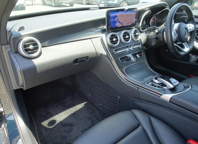 MERCEDES BENZ C-CLASS C200 4MATIC AVANTGARDE AMG LINE 2019 full