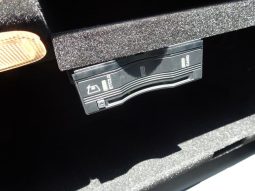 MERCEDES BENZ C-CLASS C200 4MATIC AVANTGARDE AMG LINE 2019 full