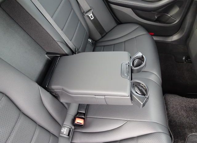 MERCEDES BENZ C-CLASS C200 4MATIC AVANTGARDE AMG LINE 2019 full