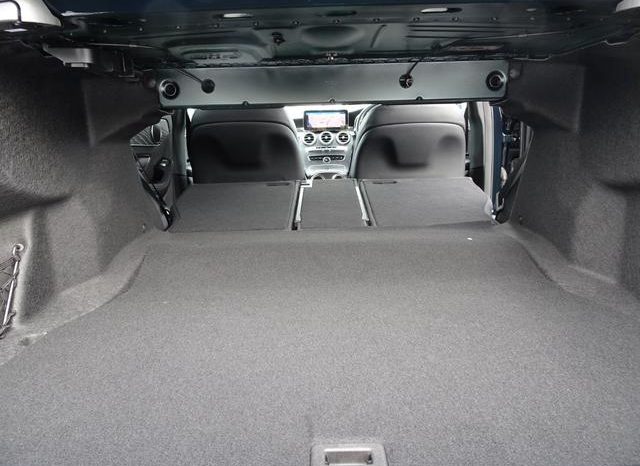 MERCEDES BENZ C-CLASS C200 4MATIC AVANTGARDE AMG LINE 2019 full