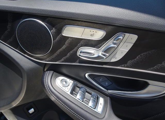 MERCEDES BENZ C-CLASS C200 4MATIC AVANTGARDE AMG LINE 2019 full