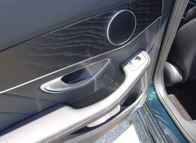 MERCEDES BENZ C-CLASS C200 4MATIC AVANTGARDE AMG LINE 2019 full